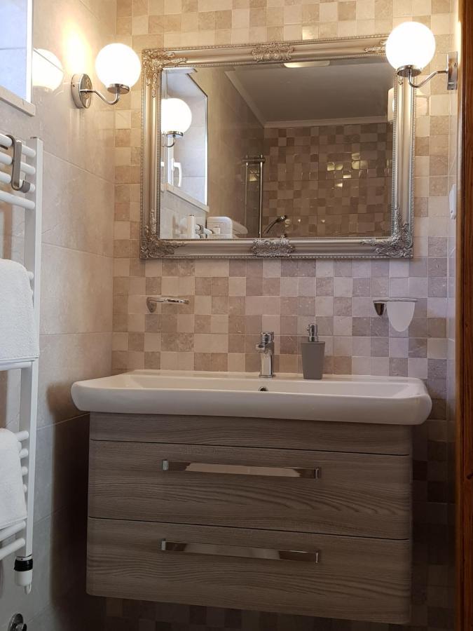 Holiday Home Трстено Экстерьер фото