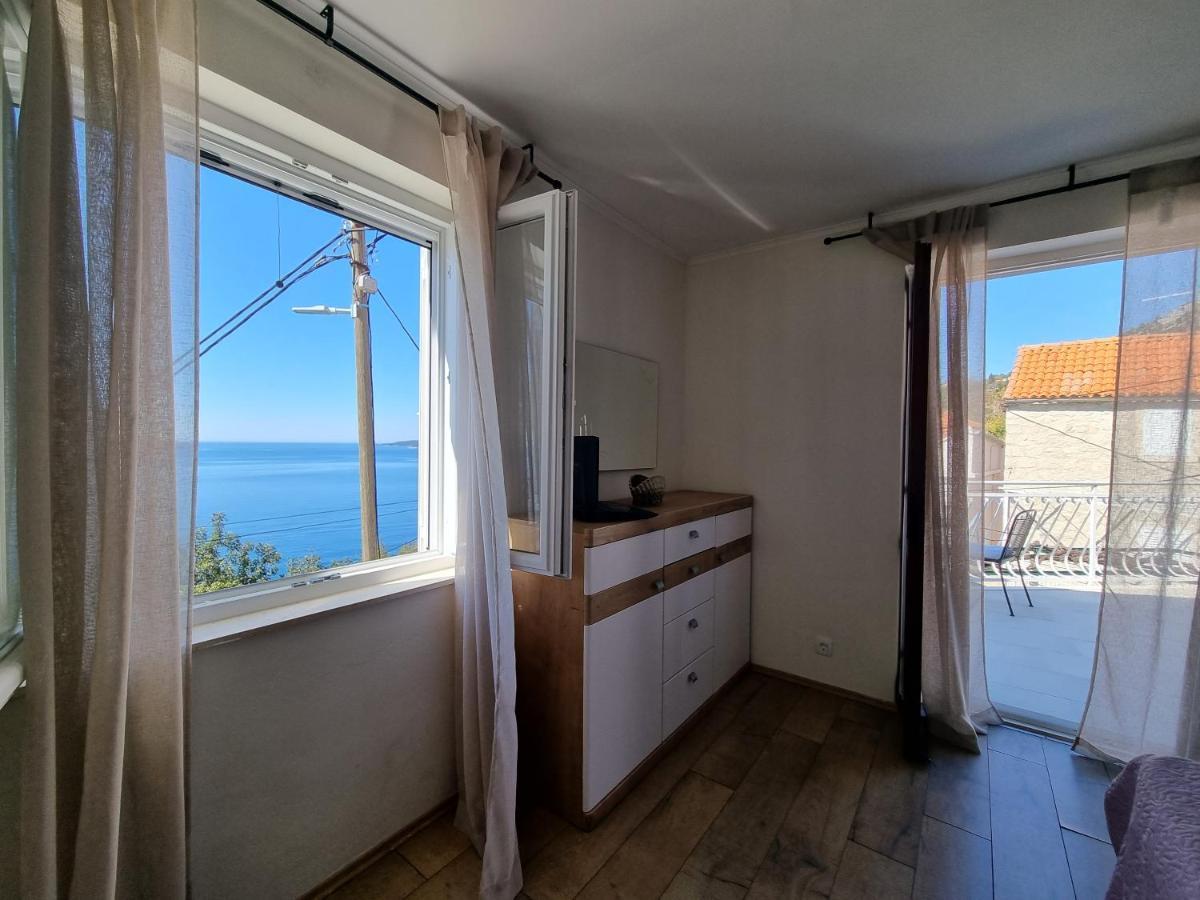 Holiday Home Трстено Экстерьер фото