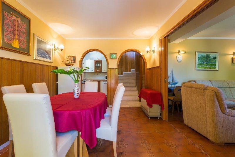 Holiday Home Трстено Экстерьер фото