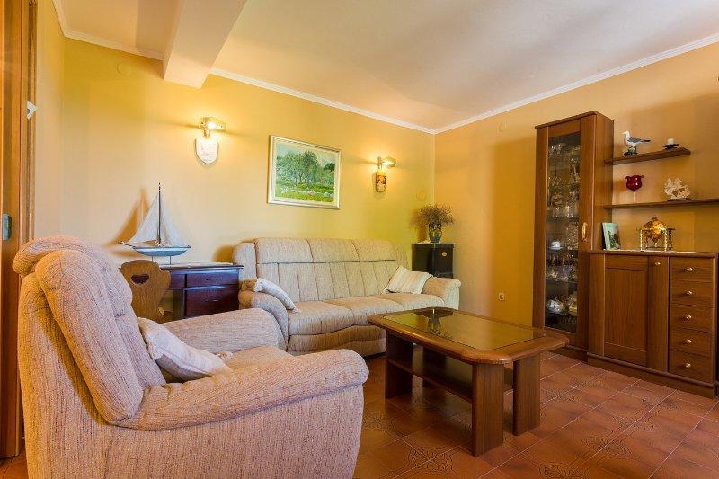 Holiday Home Трстено Экстерьер фото