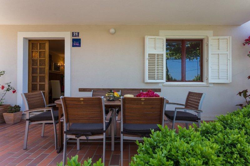 Holiday Home Трстено Экстерьер фото